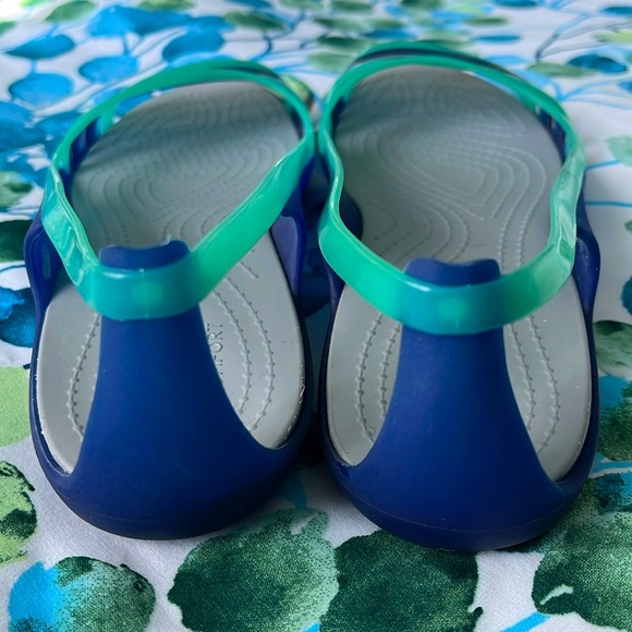 Discontinued CROCS jellies sandals in amazing blue and teal! Womens 11 - Picture 5 of 6